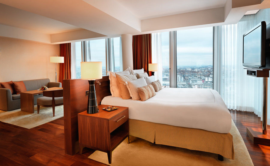 Jw Marriott Hotel Frankfurt Франкфурт на Майн Екстериор снимка